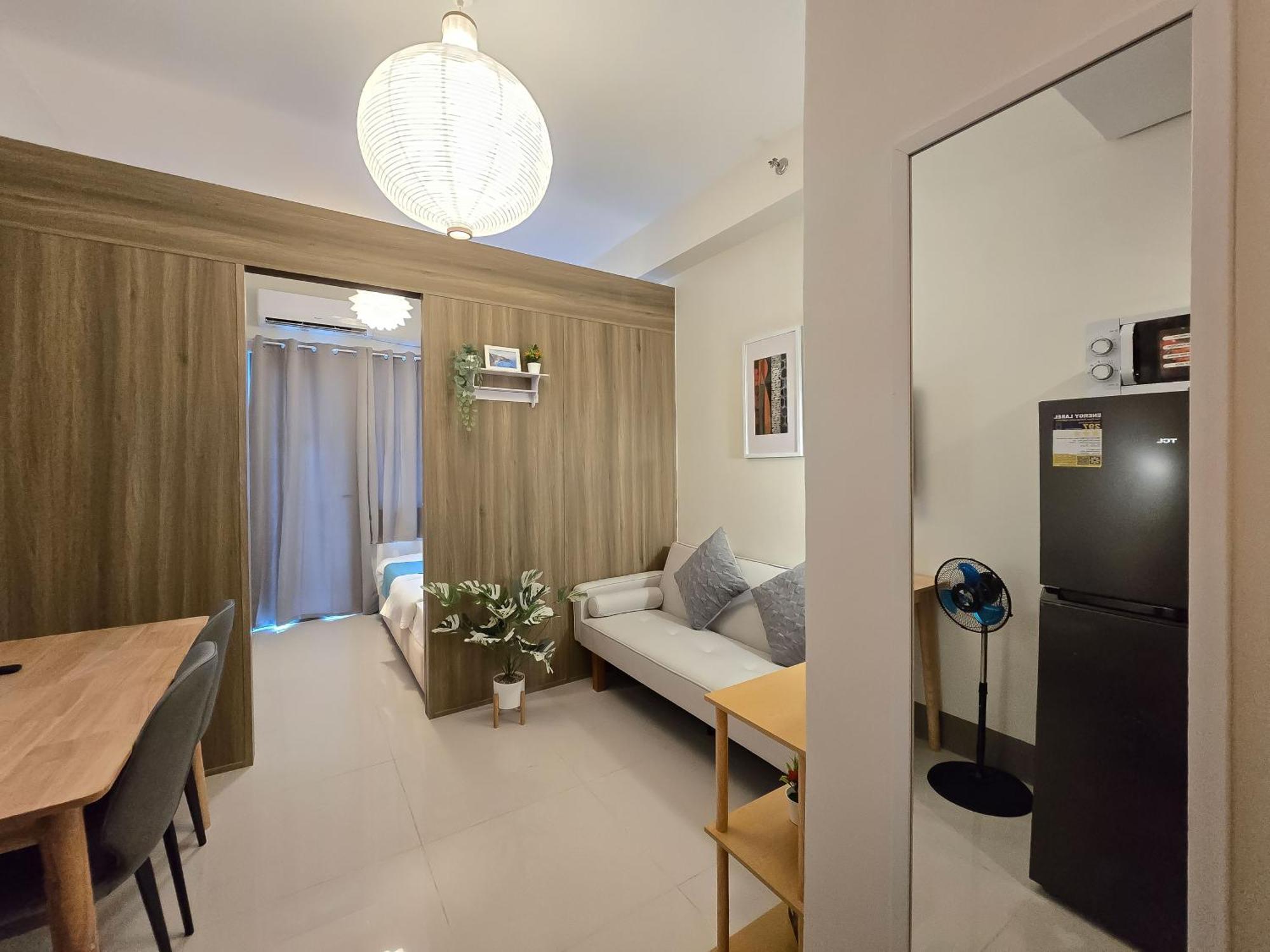 1Br Unit Condotel W Balcony Fame Residences #Fm64 마닐라 외부 사진